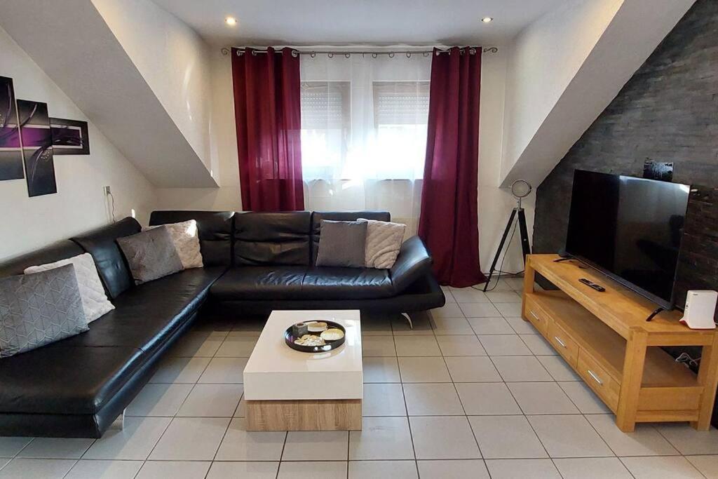 Grosse Tolle 4 Zimmer Ferienwohnung Im Herzen Des Odenwaldes Mörlenbach Zewnętrze zdjęcie