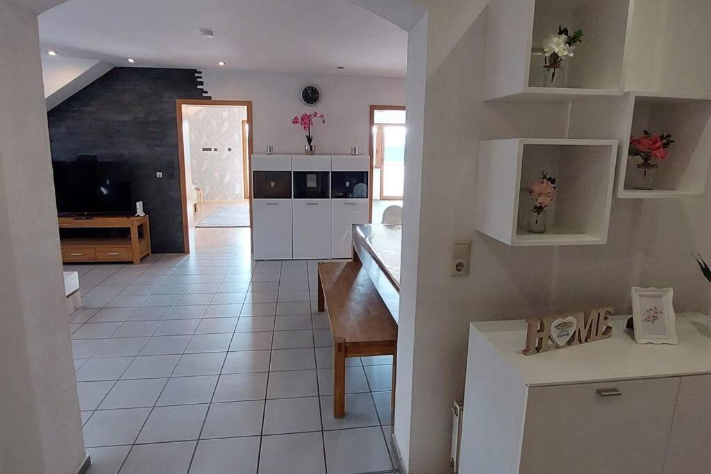 Grosse Tolle 4 Zimmer Ferienwohnung Im Herzen Des Odenwaldes Mörlenbach Zewnętrze zdjęcie